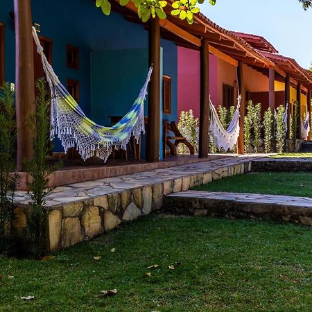Cores do Cerrado - chalés e suítes Goiás Esterno foto