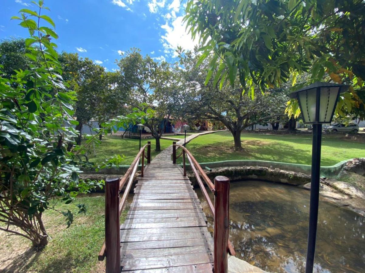 Cores do Cerrado - chalés e suítes Goiás Esterno foto